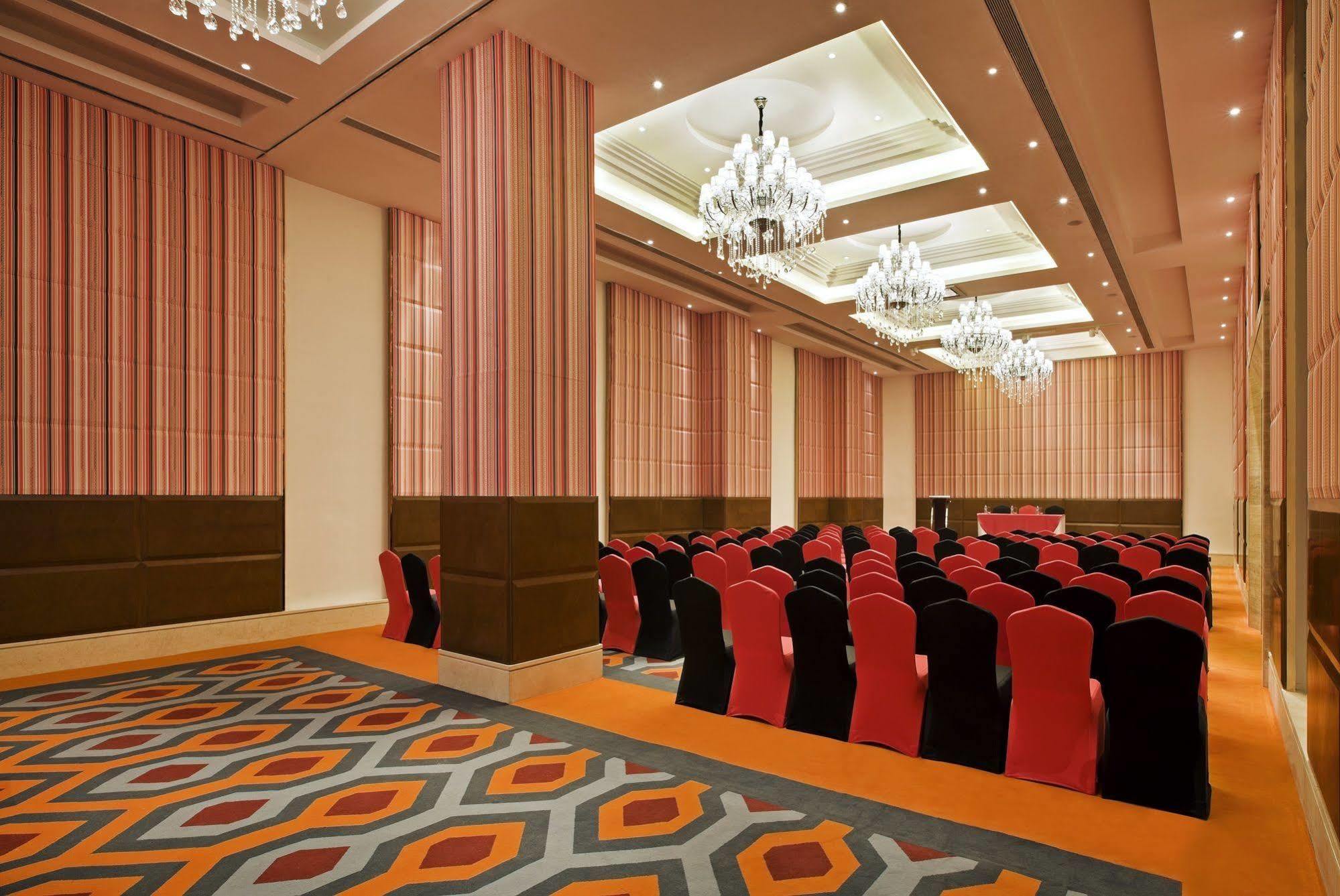 Zone By The Park , Bani Park Jaipur Hotel Екстериор снимка